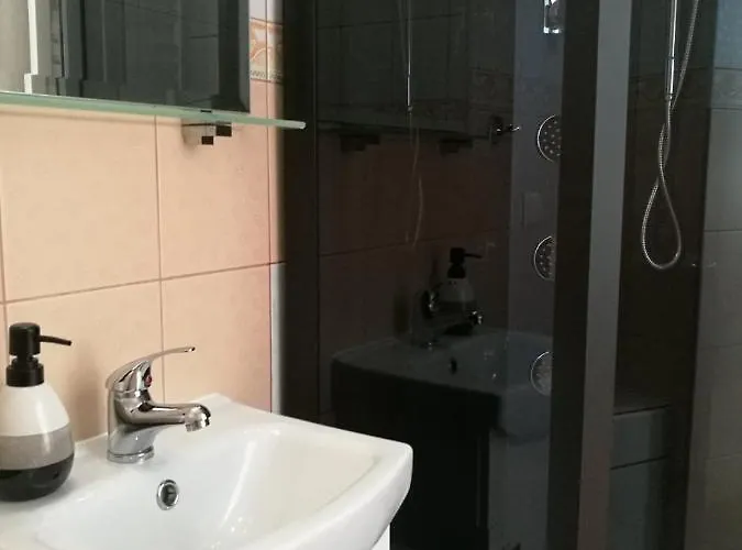 Goscinne Bryza 미엘노